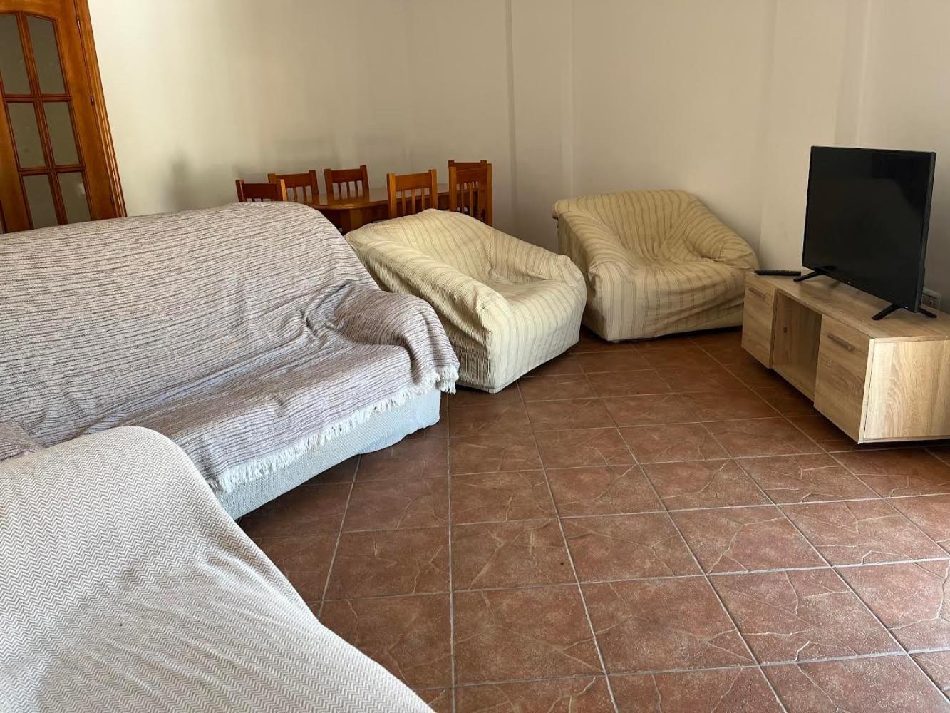 Casa Amplia Con Terraza En La Vinuela Βίλα Εξωτερικό φωτογραφία